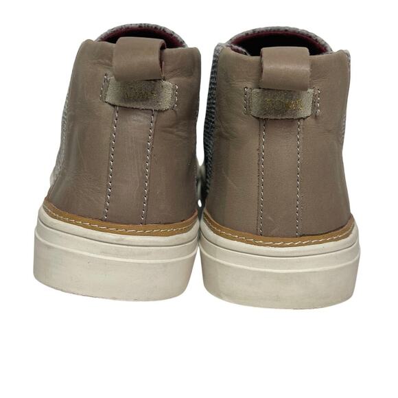 TOMS Women’s Paxton Slip on Snake Patterned Mid Ankle Sneaker size 9 - Picture 4 of 7